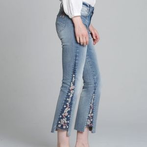 NWT Driftwood Indie Crop Bootcut Embroidered Jeans